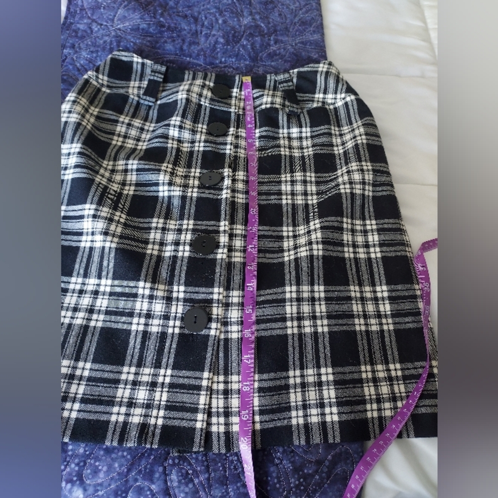 Euc (Basically New) Pendleton 100% Virgin Wool Bu… - image 8